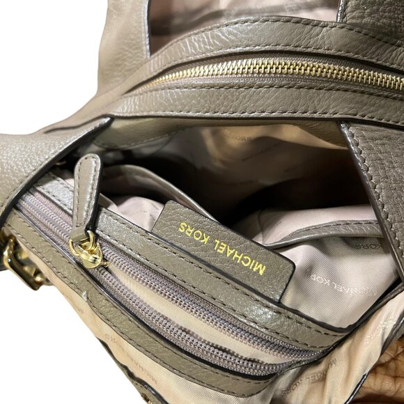 MICHAEL KORS REVAN PEBBLE LEATHER SHOULDER TOTE GREY - Picture 3 of 5